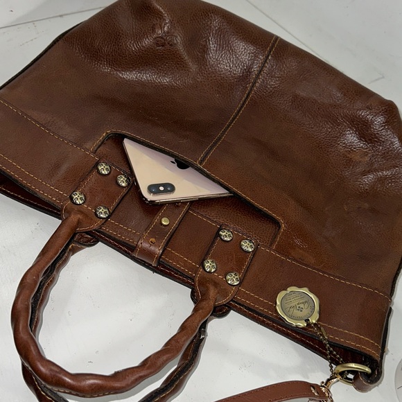 Patricia Nash leather Tan and Brown Shoulder satchel, tote - Picture 3 of 12